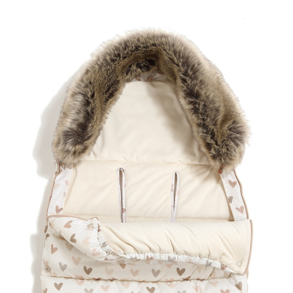 c1e01af0d9bc4d94fa21da8fd1d902af