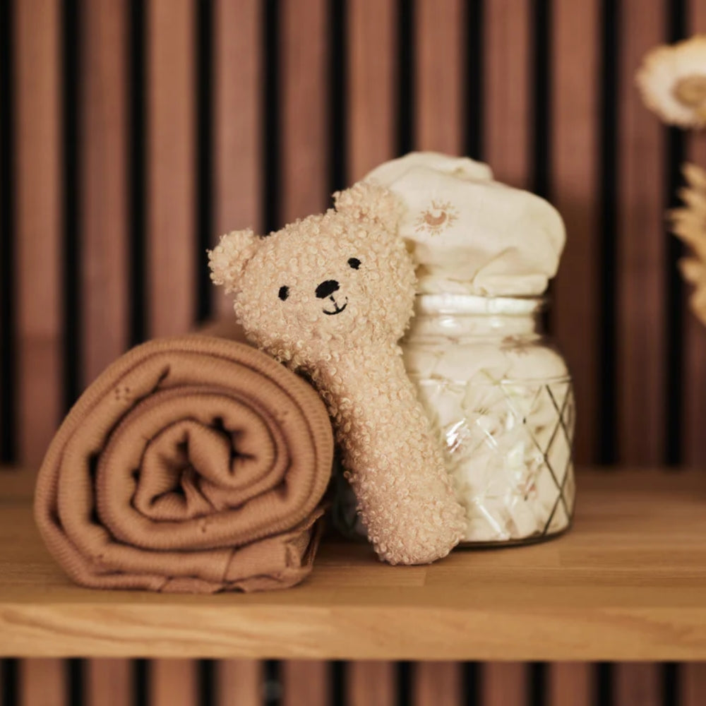 087240065d37e8c9df24cbfde5e35ddd