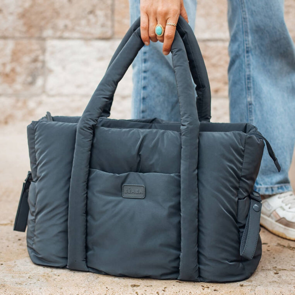 b5f19aa31cd4af1471c64a6618a3fba7